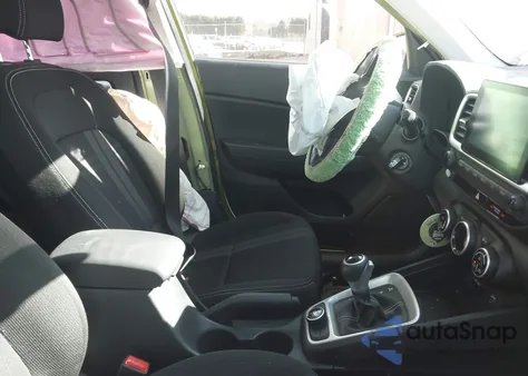 2021 Hyundai Venue Sel z USA, uszkodzony, nr VIN KMHRC8A33MU076912